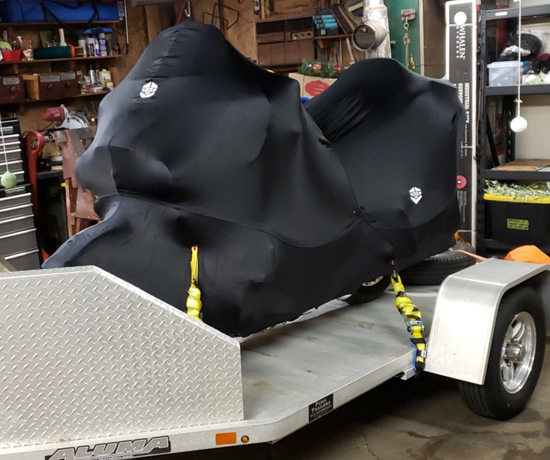 Harley Davidson Towing Geza